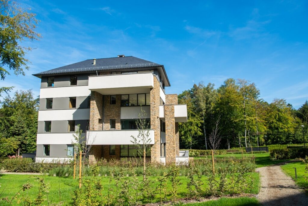 Construction en entreprise générale d'un immeuble à appartements